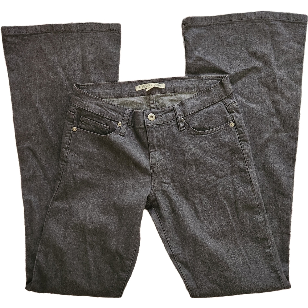 🔥Forever 21 Flare Leg Women's Gray Denim Jeans  Size 28
